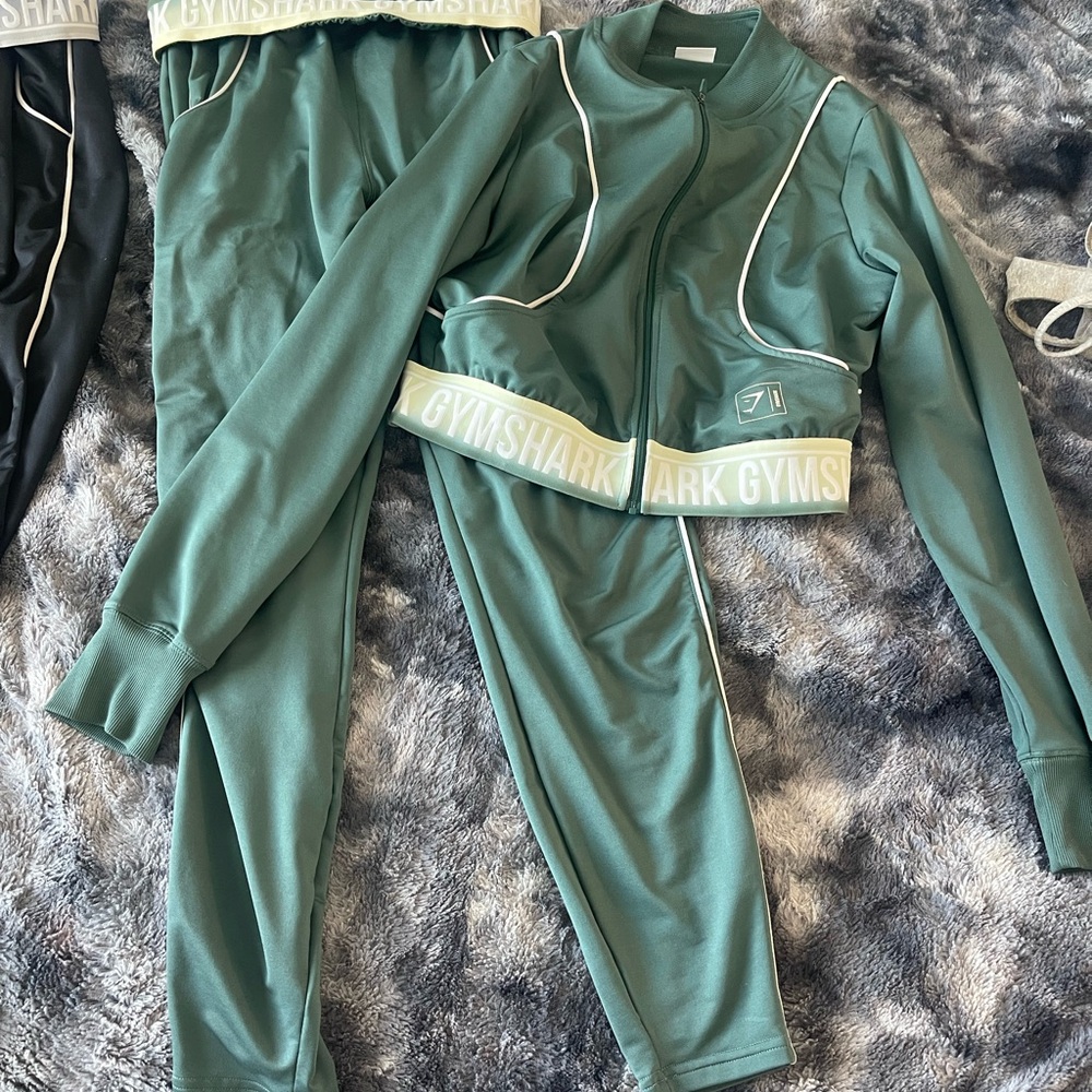 Gymshark Green Tracksuit Set